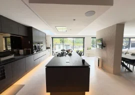 YKS Contractors Renovation